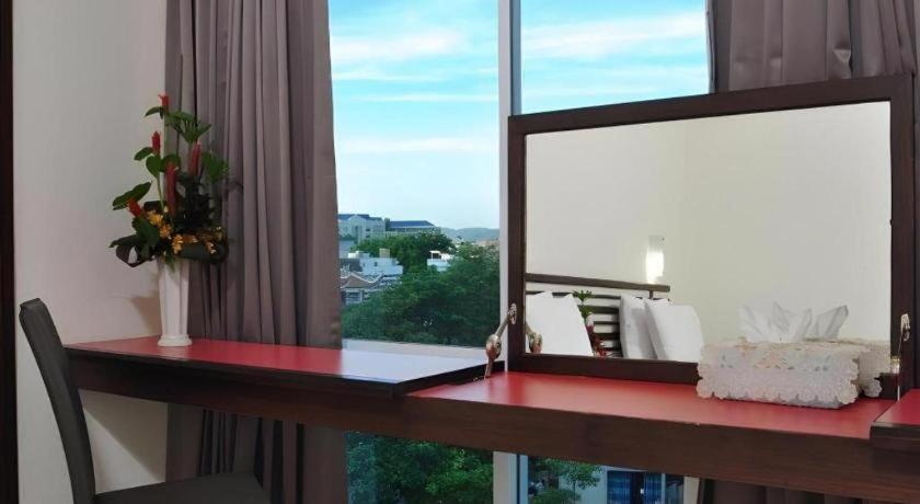 The Color Hotel Hat Yai Extérieur photo